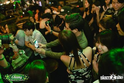 Chang Friend Day Friday at BottomsUp — photo 35