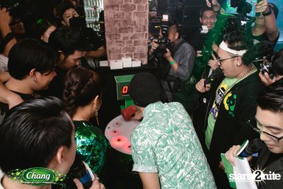 Chang Friend Day Friday at BottomsUp — photo 64