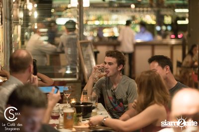CS Airways โดย Beefeater Vol.3 ที่ เลอ คาเฟ่ เดส์ สตาชิแอค์ — photo 64