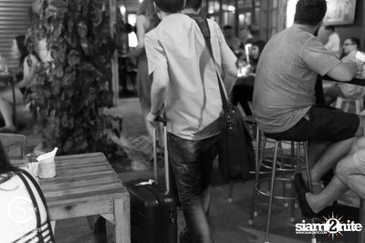 CS Airways โดย Beefeater Vol.3 ที่ เลอ คาเฟ่ เดส์ สตาชิแอค์ — photo 119