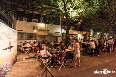 CS Airways โดย Beefeater Vol.3 ที่ เลอ คาเฟ่ เดส์ สตาชิแอค์ — photo 173