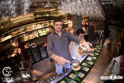CS Airways โดย Beefeater Vol.3 ที่ เลอ คาเฟ่ เดส์ สตาชิแอค์ — photo 203