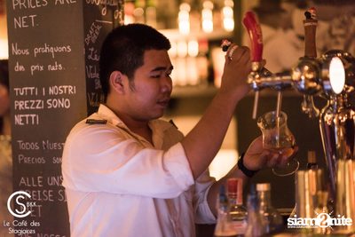 CS Airways โดย Beefeater Vol.3 ที่ เลอ คาเฟ่ เดส์ สตาชิแอค์ — photo 210