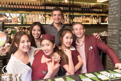 CS Airways โดย Beefeater Vol.3 ที่ เลอ คาเฟ่ เดส์ สตาชิแอค์ — photo 259