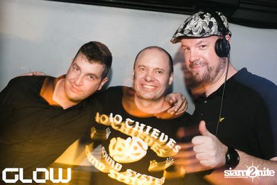 Berlin Beats welcomes Alan Ritchie (Pontoon Pulse, UK) at GLOW — photo 18