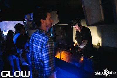 Berlin Beats welcomes Alan Ritchie (Pontoon Pulse, UK) at GLOW — photo 39