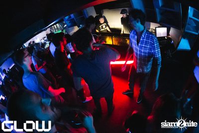 Berlin Beats welcomes Alan Ritchie (Pontoon Pulse, UK) at GLOW — photo 41