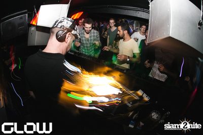 Berlin Beats welcomes Alan Ritchie (Pontoon Pulse, UK) at GLOW — photo 56