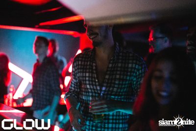 Berlin Beats welcomes Alan Ritchie (Pontoon Pulse, UK) at GLOW — photo 58