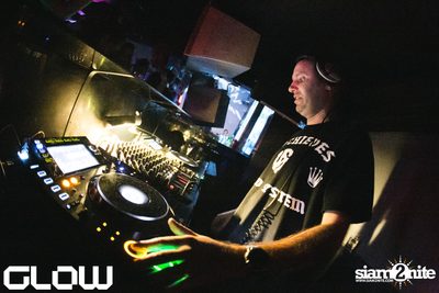 Berlin Beats welcomes Alan Ritchie (Pontoon Pulse, UK) at GLOW — photo 81