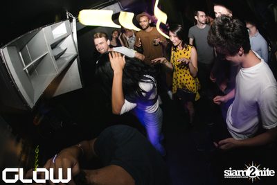 Berlin Beats welcomes Alan Ritchie (Pontoon Pulse, UK) at GLOW — photo 85