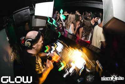 Berlin Beats welcomes Alan Ritchie (Pontoon Pulse, UK) at GLOW — photo 89