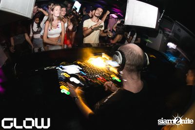 Berlin Beats welcomes Alan Ritchie (Pontoon Pulse, UK) at GLOW — photo 98