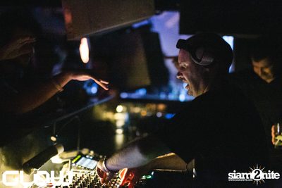 Berlin Beats welcomes Alan Ritchie (Pontoon Pulse, UK) at GLOW — photo 110
