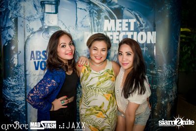 Oktoberfest amWET & Hooters Foam Pool Party at AmBar Bangkok — photo 34
