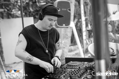 The Baraquda Pool Party at Hotel Baraquda Pattaya — photo 15