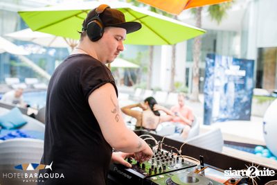 The Baraquda Pool Party at Hotel Baraquda Pattaya — photo 16
