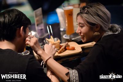 Happy Monster Cider Tasting Nights ที่ร้าน วิชเบียร์ โฮม บาร์ — photo 27