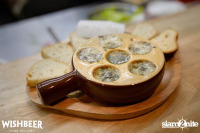Happy Monster Cider Tasting Nights ที่ร้าน วิชเบียร์ โฮม บาร์ — photo 75