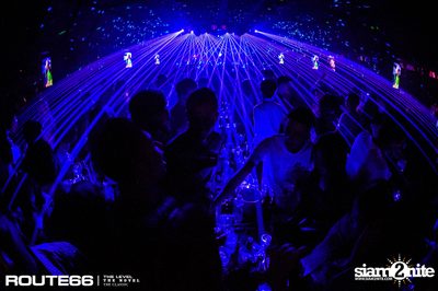 ปาร์ตี้คืนวันเสาร์ ที่ร้าน รูท ซิกตี้ซิก คลับ อาร์ซีเอ — photo 48
