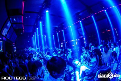 ปาร์ตี้คืนวันเสาร์ ที่ร้าน รูท ซิกตี้ซิก คลับ อาร์ซีเอ — photo 58