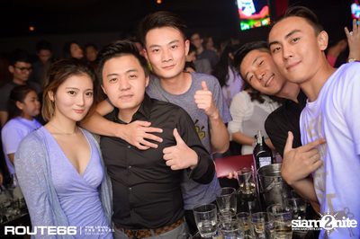 ปาร์ตี้คืนวันเสาร์ ที่ร้าน รูท ซิกตี้ซิก คลับ อาร์ซีเอ — photo 59
