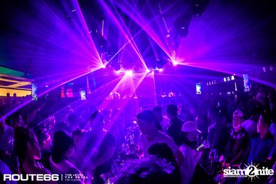 ปาร์ตี้คืนวันเสาร์ ที่ร้าน รูท ซิกตี้ซิก คลับ อาร์ซีเอ — photo 61
