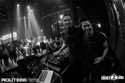 ปาร์ตี้คืนวันเสาร์ ที่ร้าน รูท ซิกตี้ซิก คลับ อาร์ซีเอ — photo 90