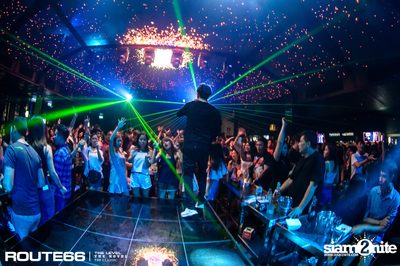 ปาร์ตี้คืนวันเสาร์ ที่ร้าน รูท ซิกตี้ซิก คลับ อาร์ซีเอ — photo 160