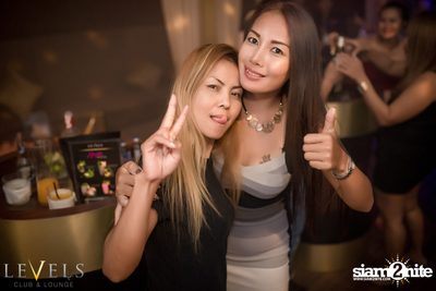 Tropical Mondays ที่ เลเวลส์ — photo 92