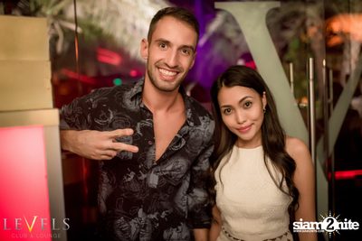 Tropical Mondays ที่ เลเวลส์ — photo 108
