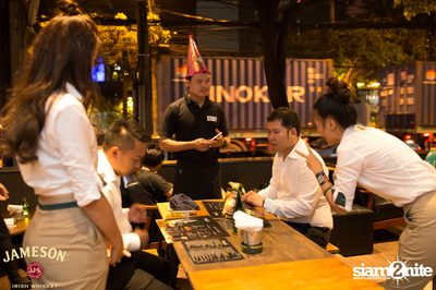 John Jameson Birthday Party ที่ เท เอกมัย — photo 20