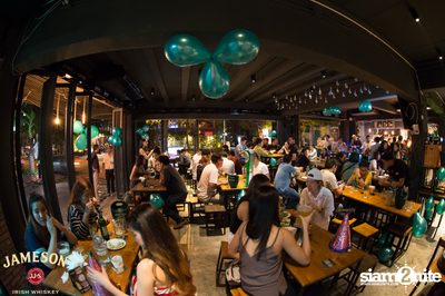 John Jameson Birthday Party ที่ เท เอกมัย — photo 93