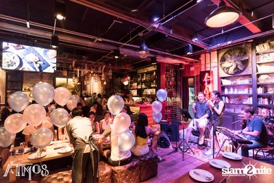 Friday Night at Atmos, Thonglor Soi 10 — photo 7