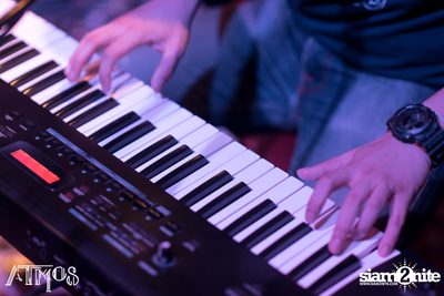 Friday Night at Atmos, Thonglor Soi 10 — photo 22