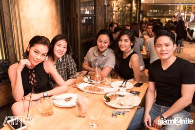 Friday Night at Atmos, Thonglor Soi 10 — photo 42