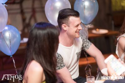 Friday Night at Atmos, Thonglor Soi 10 — photo 52