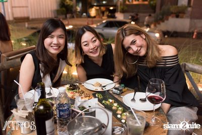 Friday Night at Atmos, Thonglor Soi 10 — photo 64