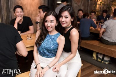 Friday Night at Atmos, Thonglor Soi 10 — photo 109