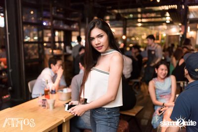 Friday Night at Atmos, Thonglor Soi 10 — photo 116