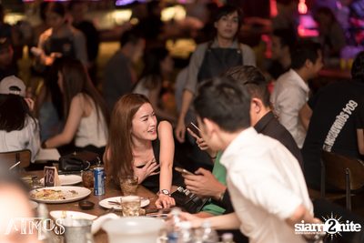 Friday Night at Atmos, Thonglor Soi 10 — photo 122