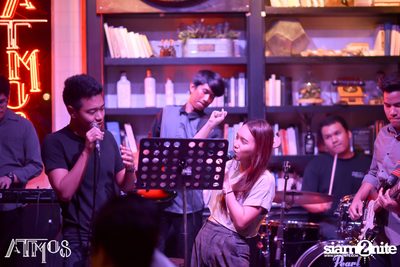 Friday Night at Atmos, Thonglor Soi 10 — photo 132