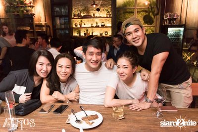 Friday Night at Atmos, Thonglor Soi 10 — photo 137