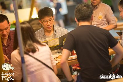 คืนวันศุกร์ ที่ร้าน แฮปปี้ ฟิช, เอเชีย ทีค เดอะ ริเวอร์ฟร้อนท์ — photo 27
