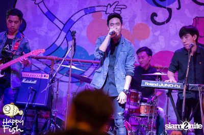 คืนวันศุกร์ ที่ร้าน แฮปปี้ ฟิช, เอเชีย ทีค เดอะ ริเวอร์ฟร้อนท์ — photo 31