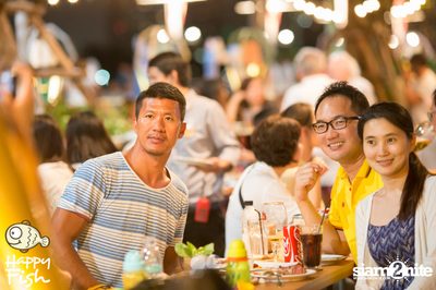 คืนวันศุกร์ ที่ร้าน แฮปปี้ ฟิช, เอเชีย ทีค เดอะ ริเวอร์ฟร้อนท์ — photo 50