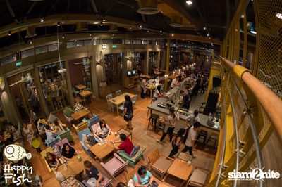 คืนวันศุกร์ ที่ร้าน แฮปปี้ ฟิช, เอเชีย ทีค เดอะ ริเวอร์ฟร้อนท์ — photo 66