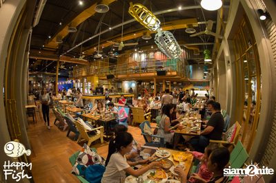 คืนวันศุกร์ ที่ร้าน แฮปปี้ ฟิช, เอเชีย ทีค เดอะ ริเวอร์ฟร้อนท์ — photo 68
