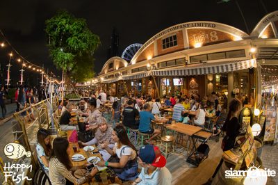 คืนวันศุกร์ ที่ร้าน แฮปปี้ ฟิช, เอเชีย ทีค เดอะ ริเวอร์ฟร้อนท์ — photo 72