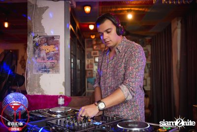 Hasta LA Disco at Revolucion Cocktail Bangkok — photo 5